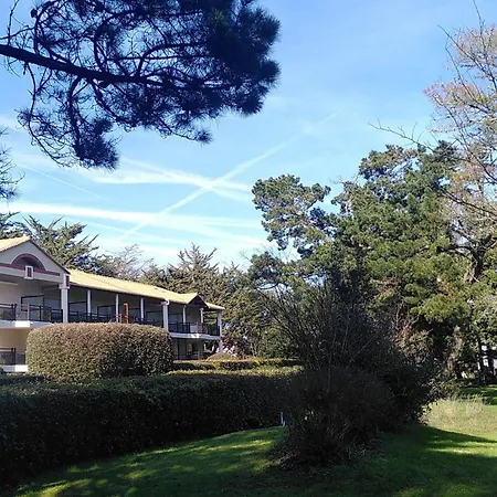 T2 Cosy - Vue Sur Le Golf - Proche