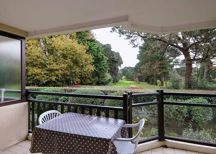 T2 Cosy - Vue Sur Le Golf - Proche